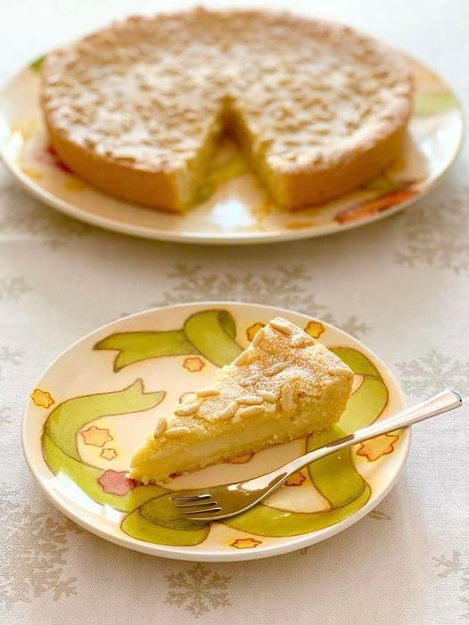 TORTA DELLA NONNA