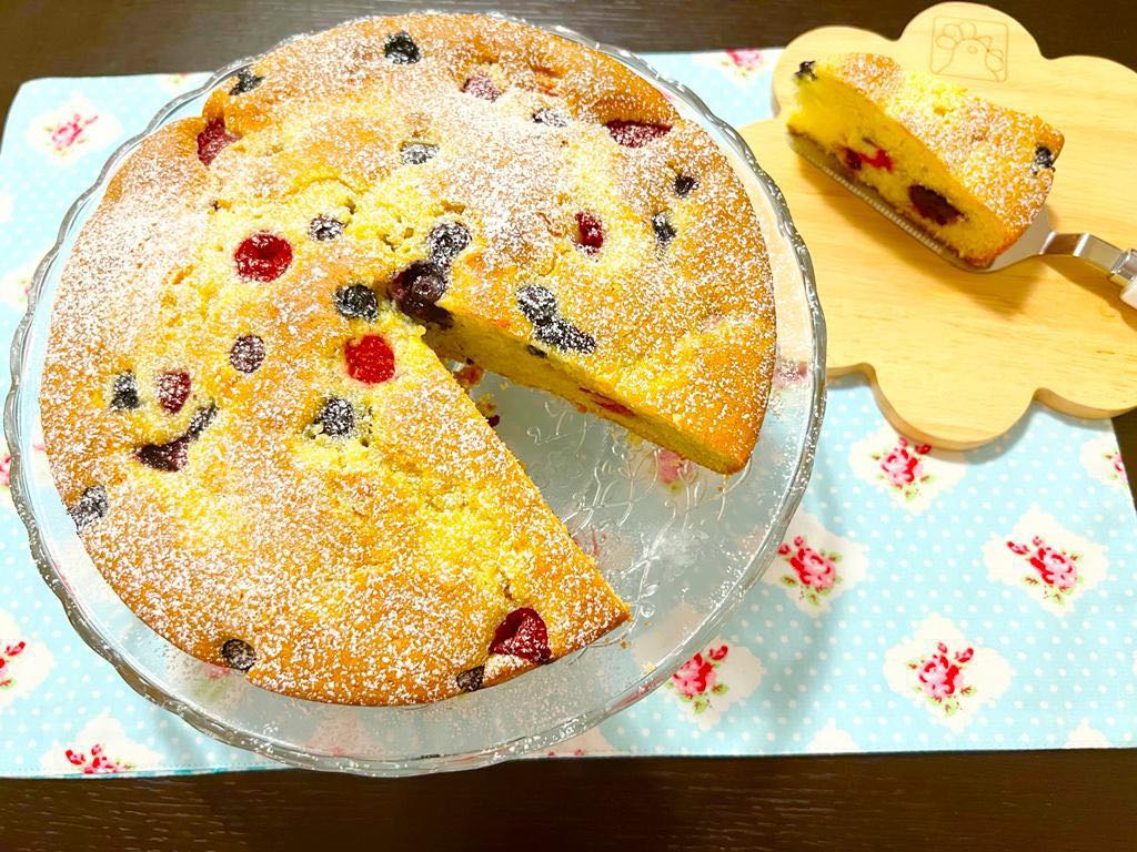 TORTA SOFFICE AI FRUTTI DI BOSCO