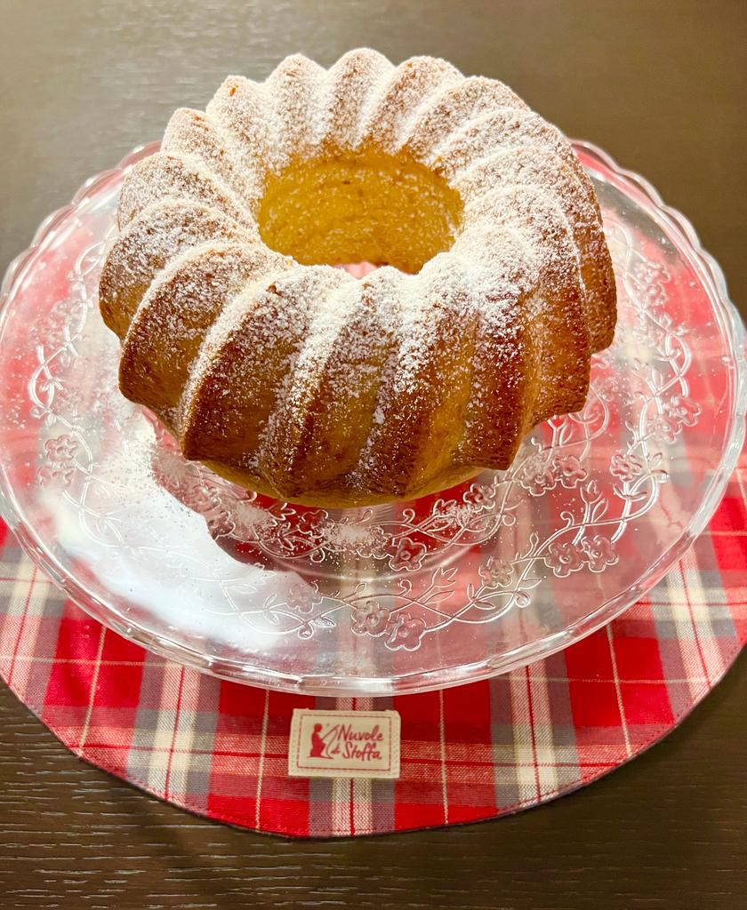CIAMBELLA ALLA PANNA
