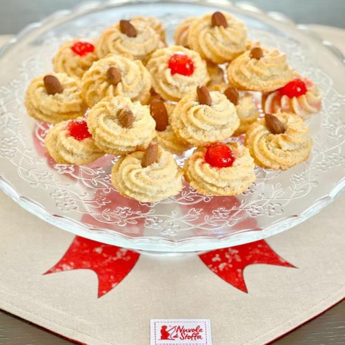 PASTICCINI DI MANDORLA