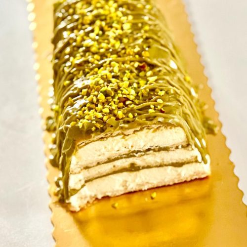 MATTONELLA PANNA E PISTACCHIO